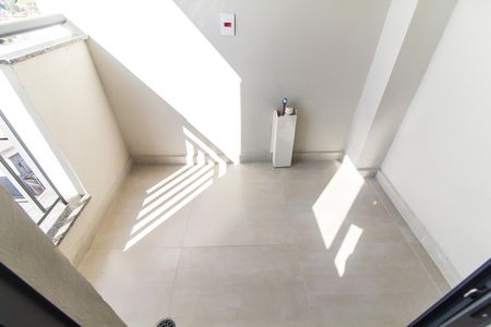 Apartamento à venda com 36m², 1 quarto e sem vaga Apartamento à venda com 36m², 1 quarto e sem vagaVaranda