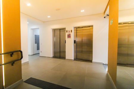 Apartamento à venda com 36m², 1 quarto e sem vaga Apartamento à venda com 36m², 1 quarto e sem vagaEntrada