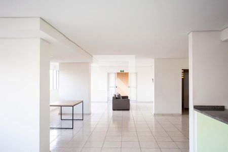 Apartamento para alugar com 56m², 2 quartos e 1 vagaÁrea comum - Salão de festas
