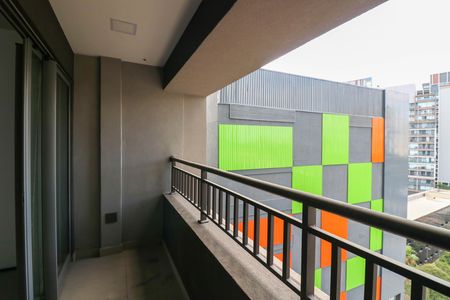 Varanda de kitnet/studio para alugar com 1 quarto, 22m² em Jardim das Acacias, São Paulo