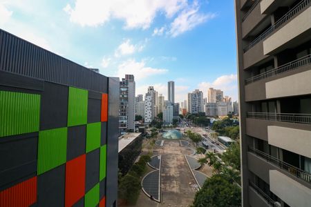 Varanda de kitnet/studio para alugar com 1 quarto, 22m² em Jardim das Acacias, São Paulo