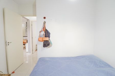 Apartamento à venda com 47m², 2 quartos e 1 vagaQuarto 2