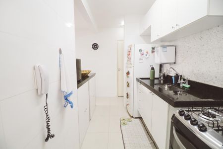 Apartamento à venda com 47m², 2 quartos e 1 vagaCozinha