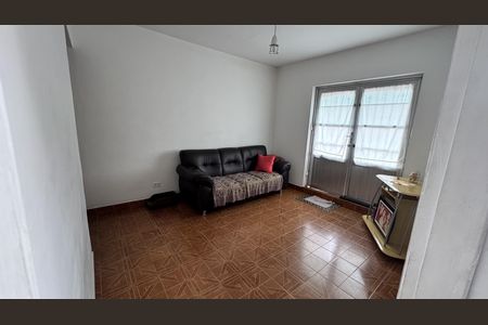 Casa à venda com 125m², 4 quartos e 2 vagas Casa à venda com 125m², 4 quartos e 2 vagasSala