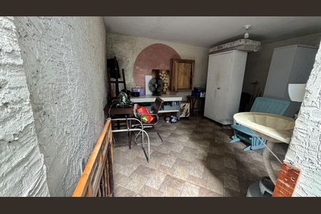 Casa à venda com 125m², 4 quartos e 2 vagas Casa à venda com 125m², 4 quartos e 2 vagasÁrea de Serviço
