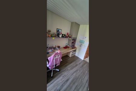 Casa de condomínio para alugar com 300m², 4 quartos e 2 vagas Casa de condomínio para alugar com 300m², 4 quartos e 2 vagasQuarto