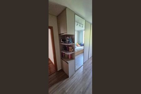 Casa de condomínio para alugar com 300m², 4 quartos e 2 vagas Casa de condomínio para alugar com 300m², 4 quartos e 2 vagasQuarto