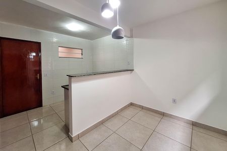 Casa para alugar com 50m², 1 quarto e sem vagaSala