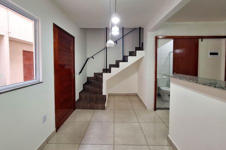 Sala de casa para alugar com 1 quarto, 50m² em Engenho do Mato, Niterói