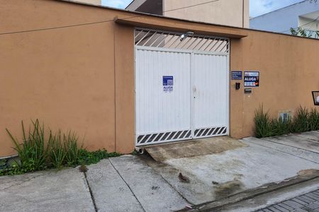 Casa para alugar com 50m², 1 quarto e sem vagaFachada