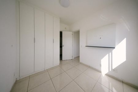 Apartamento à venda com 60m², 2 quartos e 1 vaga Apartamento à venda com 60m², 2 quartos e 1 vagaSuíte