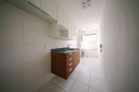 Apartamento à venda com 60m², 2 quartos e 1 vaga Apartamento à venda com 60m², 2 quartos e 1 vagaCozinha e Área de Serviço