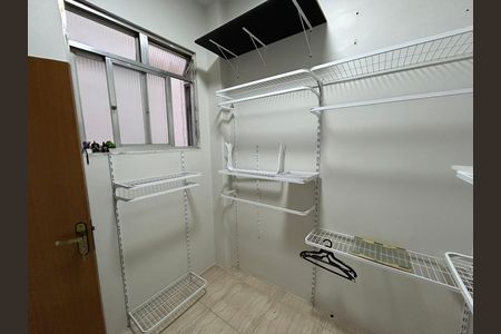 Apartamento para alugar com 66m², 2 quartos e sem vagaQuarto de Serviço