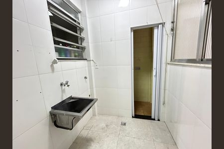 Apartamento para alugar com 66m², 2 quartos e sem vagaÁrea de Serviço