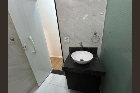 Apartamento para alugar com 66m², 2 quartos e sem vagaBanheiro