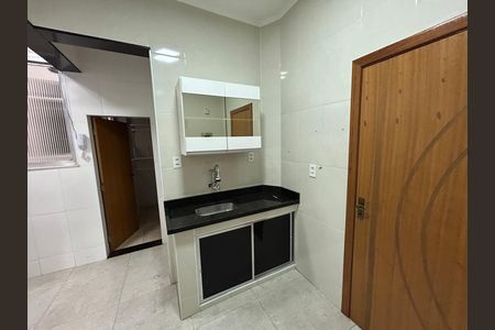 Apartamento para alugar com 66m², 2 quartos e sem vagaCozinha