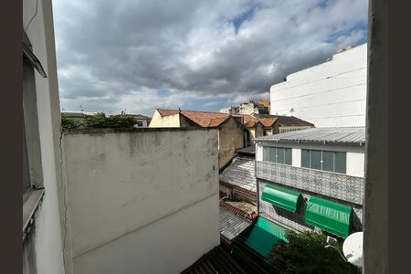 Vista Quarto 1 de apartamento para alugar com 2 quartos, 66m² em Méier, Rio de Janeiro