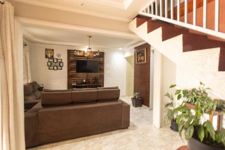 Sala de casa de condomínio à venda com 2 quartos, 75m² em Tatuquara, Curitiba