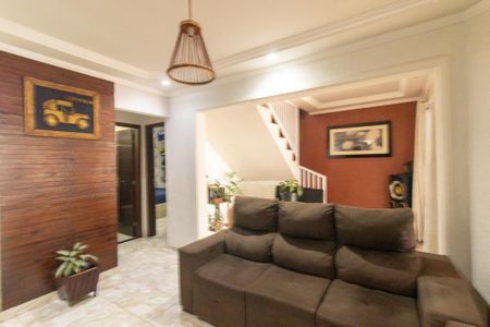 Casa de condomínio à venda com 75m², 2 quartos e 1 vagaSala