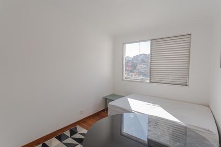 Apartamento para alugar com 143m², 4 quartos e 2 vagas Apartamento para alugar com 143m², 4 quartos e 2 vagasQuarto 2