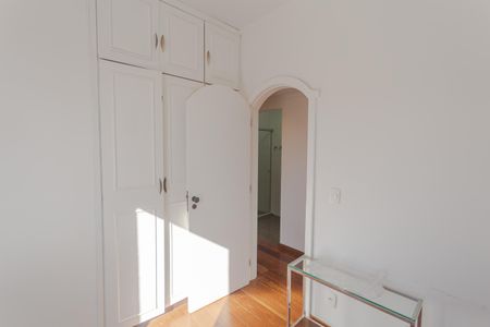 Apartamento para alugar com 143m², 4 quartos e 2 vagas Apartamento para alugar com 143m², 4 quartos e 2 vagasQuarto 4