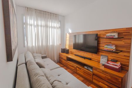 Apartamento para alugar com 143m², 4 quartos e 2 vagas Apartamento para alugar com 143m², 4 quartos e 2 vagasSala 2