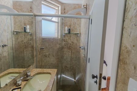 Apartamento para alugar com 143m², 4 quartos e 2 vagas Apartamento para alugar com 143m², 4 quartos e 2 vagasBanheiro da Suíte
