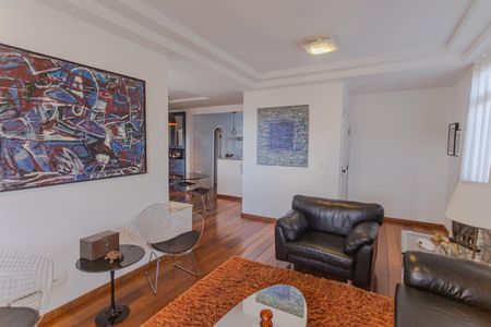 Apartamento para alugar com 143m², 4 quartos e 2 vagas Apartamento para alugar com 143m², 4 quartos e 2 vagasSala 1