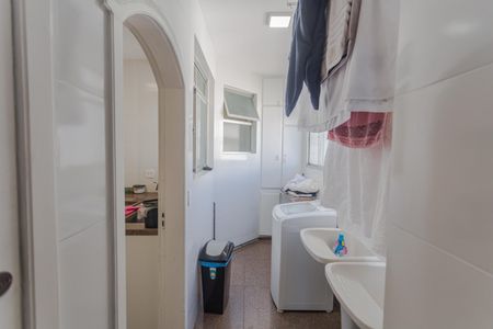 Apartamento para alugar com 143m², 4 quartos e 2 vagas Apartamento para alugar com 143m², 4 quartos e 2 vagasÁrea de Serviço
