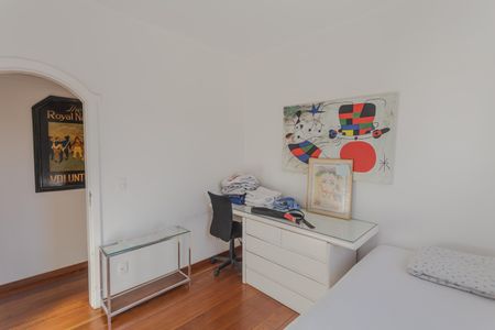 Apartamento para alugar com 143m², 4 quartos e 2 vagas Apartamento para alugar com 143m², 4 quartos e 2 vagasQuarto 4