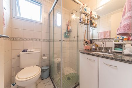 Apartamento à venda com 86m², 3 quartos e 2 vagas Apartamento à venda com 86m², 3 quartos e 2 vagasBanheiro da Suite