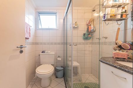 Apartamento à venda com 86m², 3 quartos e 2 vagas Apartamento à venda com 86m², 3 quartos e 2 vagasBanheiro da Suite