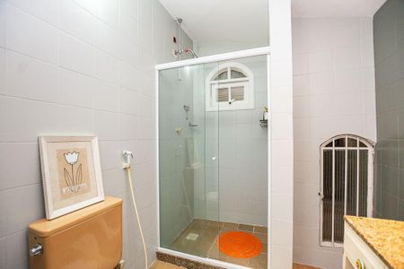 Casa à venda com 360m², 5 quartos e 2 vagas