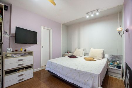 Casa à venda com 360m², 5 quartos e 2 vagas