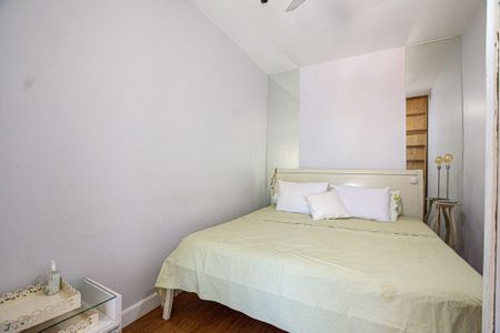 Casa à venda com 360m², 5 quartos e 2 vagas