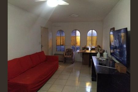 Casa à venda com 3 quartos, 174m² em Vila Palmares, Santo André