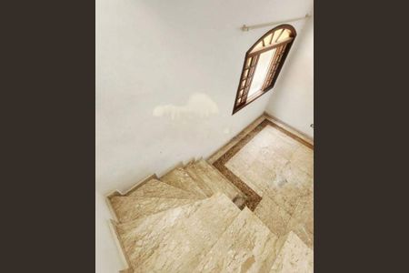 Casa à venda com 3 quartos, 130m² em Jardim das Vertentes, São Paulo