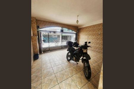 Casa à venda com 130m², 3 quartos e 2 vagas