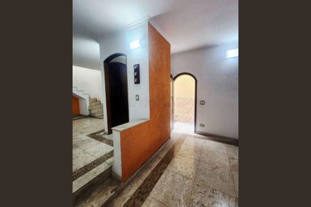 Casa à venda com 3 quartos, 130m² em Jardim das Vertentes, São Paulo