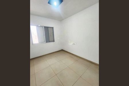 Casa à venda com 3 quartos, 130m² em Jardim das Vertentes, São Paulo