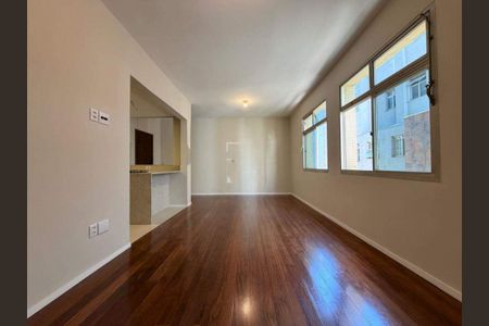 Apartamento à venda com 3 quartos, 142m² em Santa Lúcia, Belo Horizonte