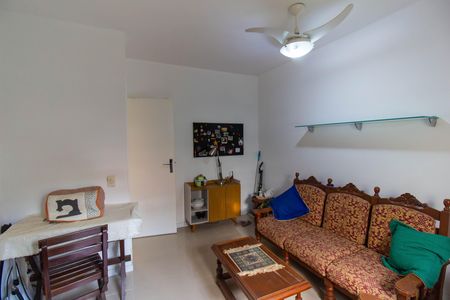 Casa à venda com 98m², 3 quartos e 2 vagasQuarto 3
