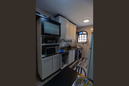 Cozinha e Área de Serviço de casa à venda com 3 quartos, 98m² em Largo da Batalha, Niterói
