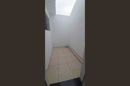 Casa para alugar com 95m², 2 quartos e 1 vaga