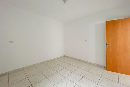 Quarto 1 de casa para alugar com 2 quartos, 95m² em Km 18, Osasco