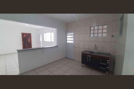 Casa para alugar com 95m², 2 quartos e 1 vaga Casa para alugar com 95m², 2 quartos e 1 vagaCozinha