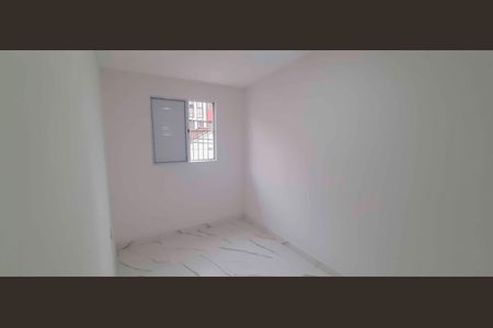 Quarto 1 de casa para alugar com 2 quartos, 95m² em Km 18, Osasco