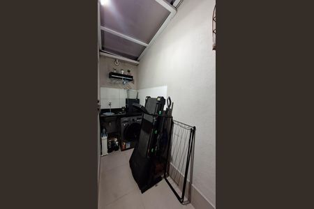 Apartamento à venda com 56m², 2 quartos e 1 vaga Apartamento à venda com 56m², 2 quartos e 1 vagaÁrea de Serviço