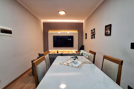 Sala de apartamento à venda com 2 quartos, 56m² em Jardim Progresso, Santo André