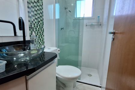Apartamento à venda com 56m², 2 quartos e 1 vaga Apartamento à venda com 56m², 2 quartos e 1 vagaBanheiro